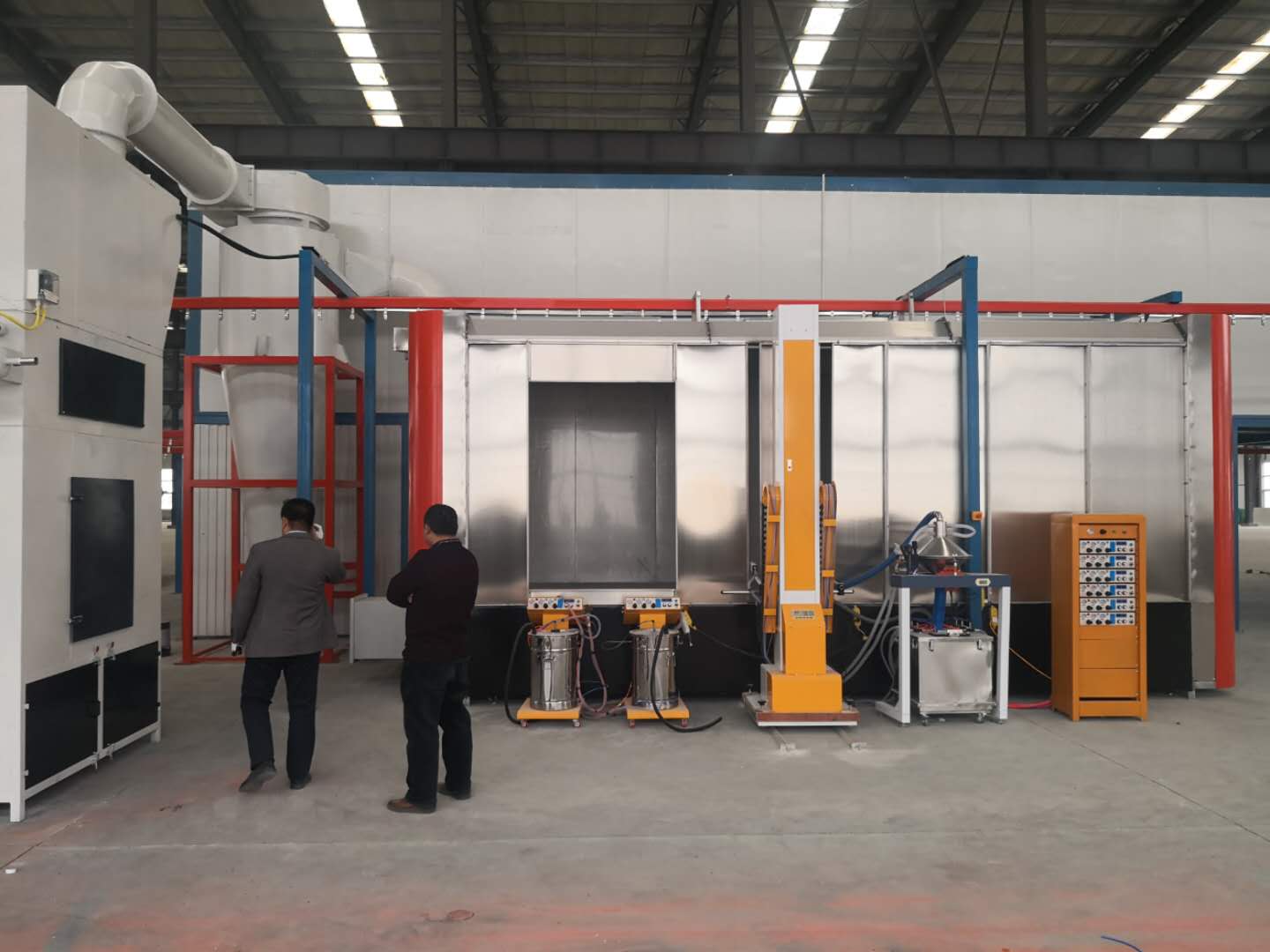 三輪車自動(dòng)噴涂設(shè)備