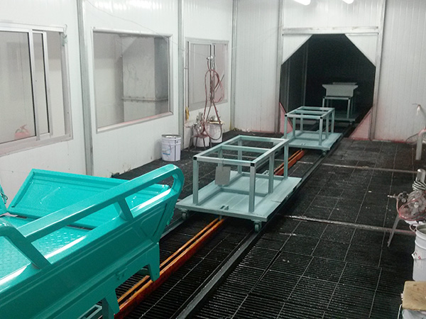 電動(dòng)三輪車噴漆線